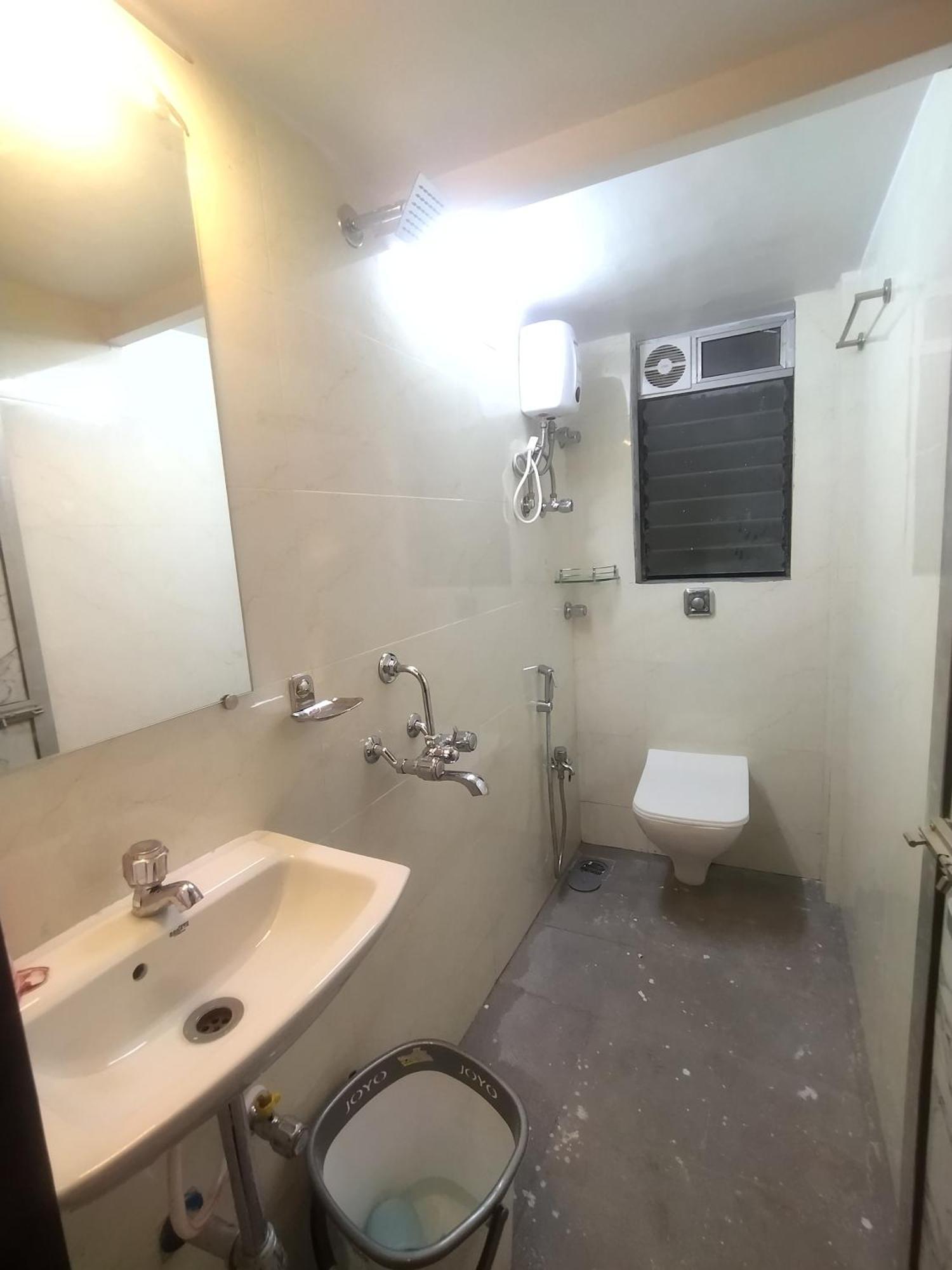 Everest Stays Rooms And Dormitory Mumbai Ngoại thất bức ảnh