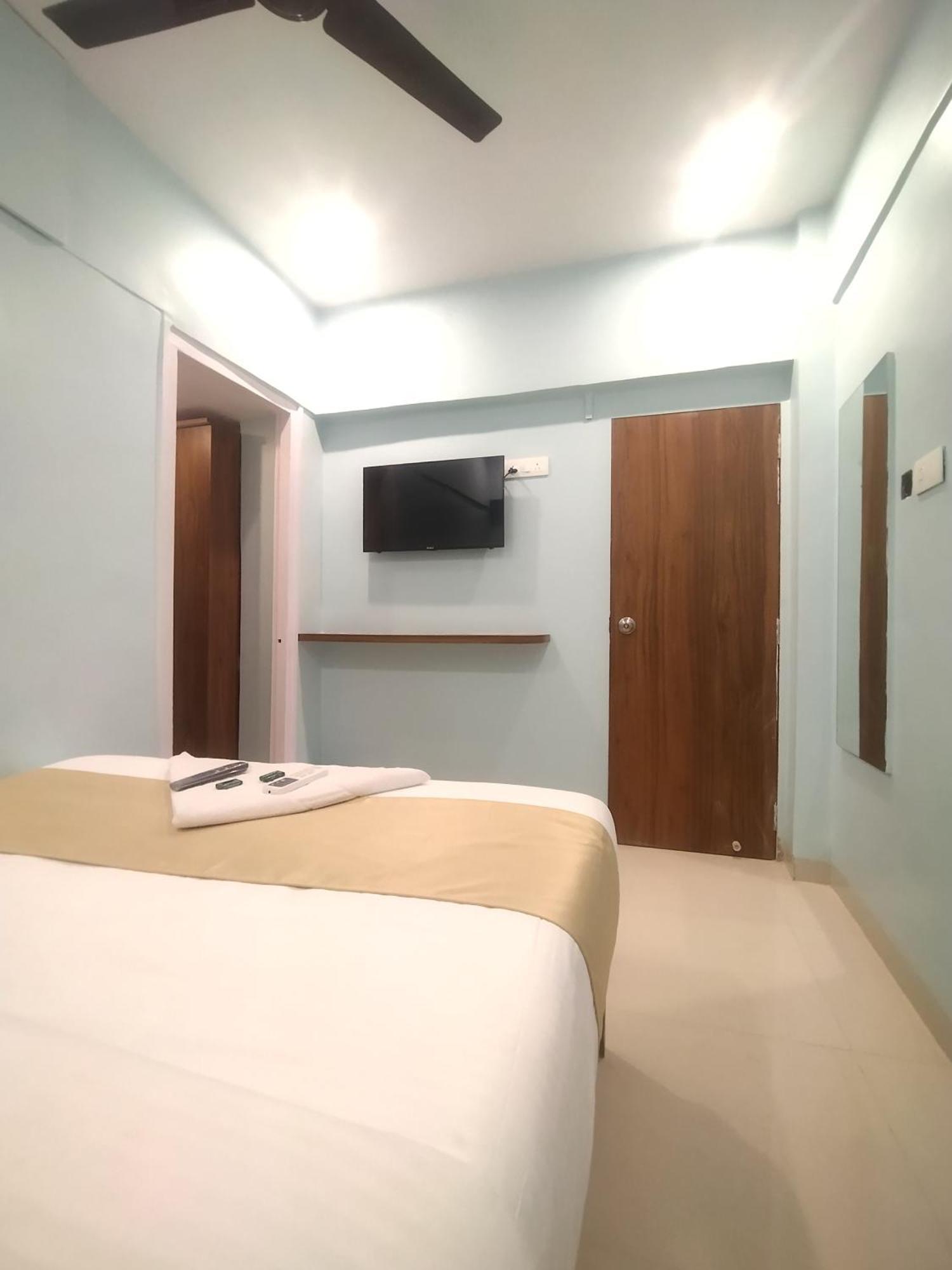 Everest Stays Rooms And Dormitory Mumbai Ngoại thất bức ảnh