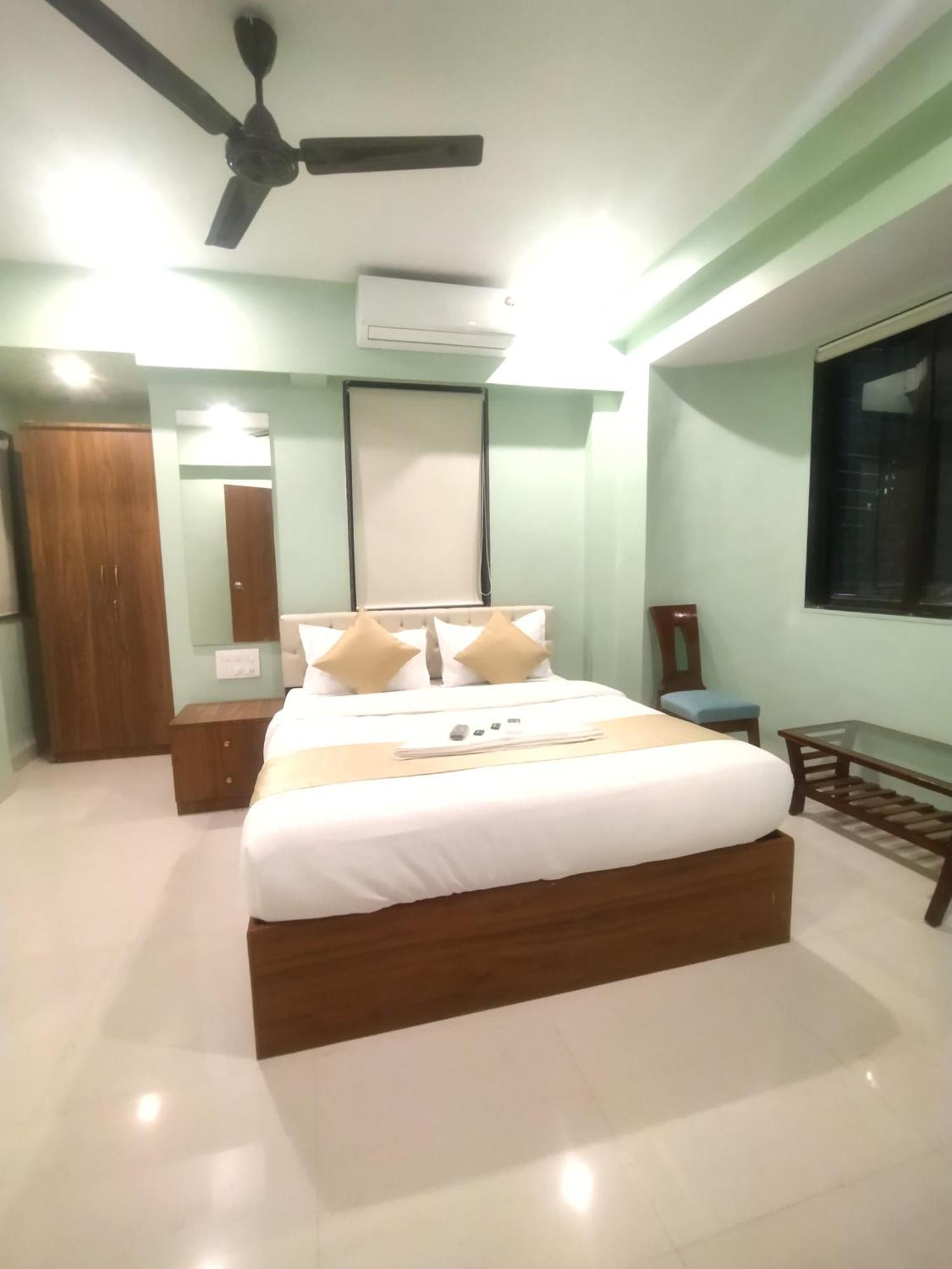 Everest Stays Rooms And Dormitory Mumbai Ngoại thất bức ảnh